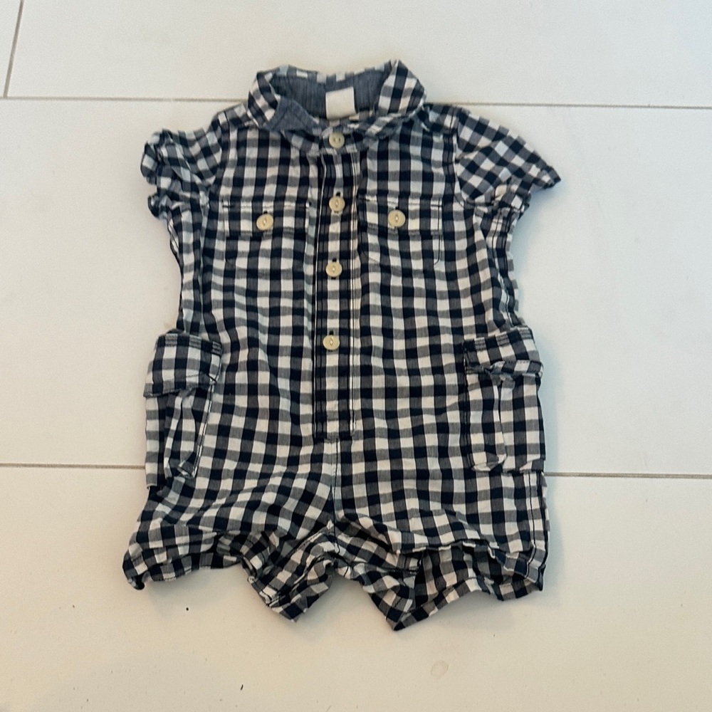 Baby Gap Checkered Navy and White Romper 3/6m
